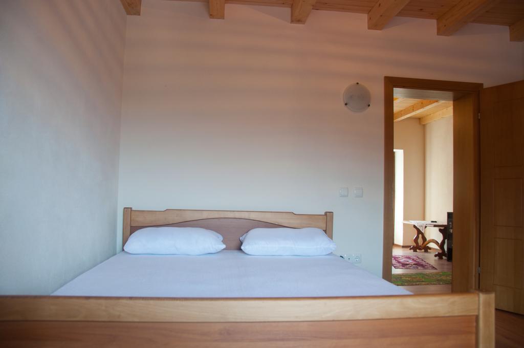 Aste Guesthouse Tropoje Camera foto